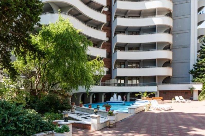 Комплекс на Первой береговой линии в Сочи
